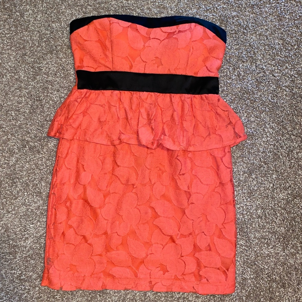 Forever 21 Strapless dress